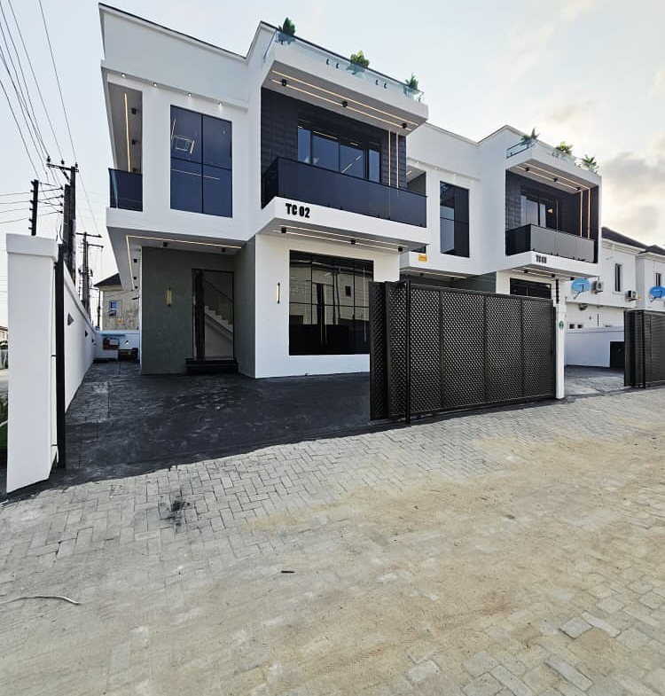 Luxury 3 Bedroom House in Ajah Lagos